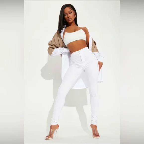 Fashion nova super high waist denim skinnies (White) New with tags
